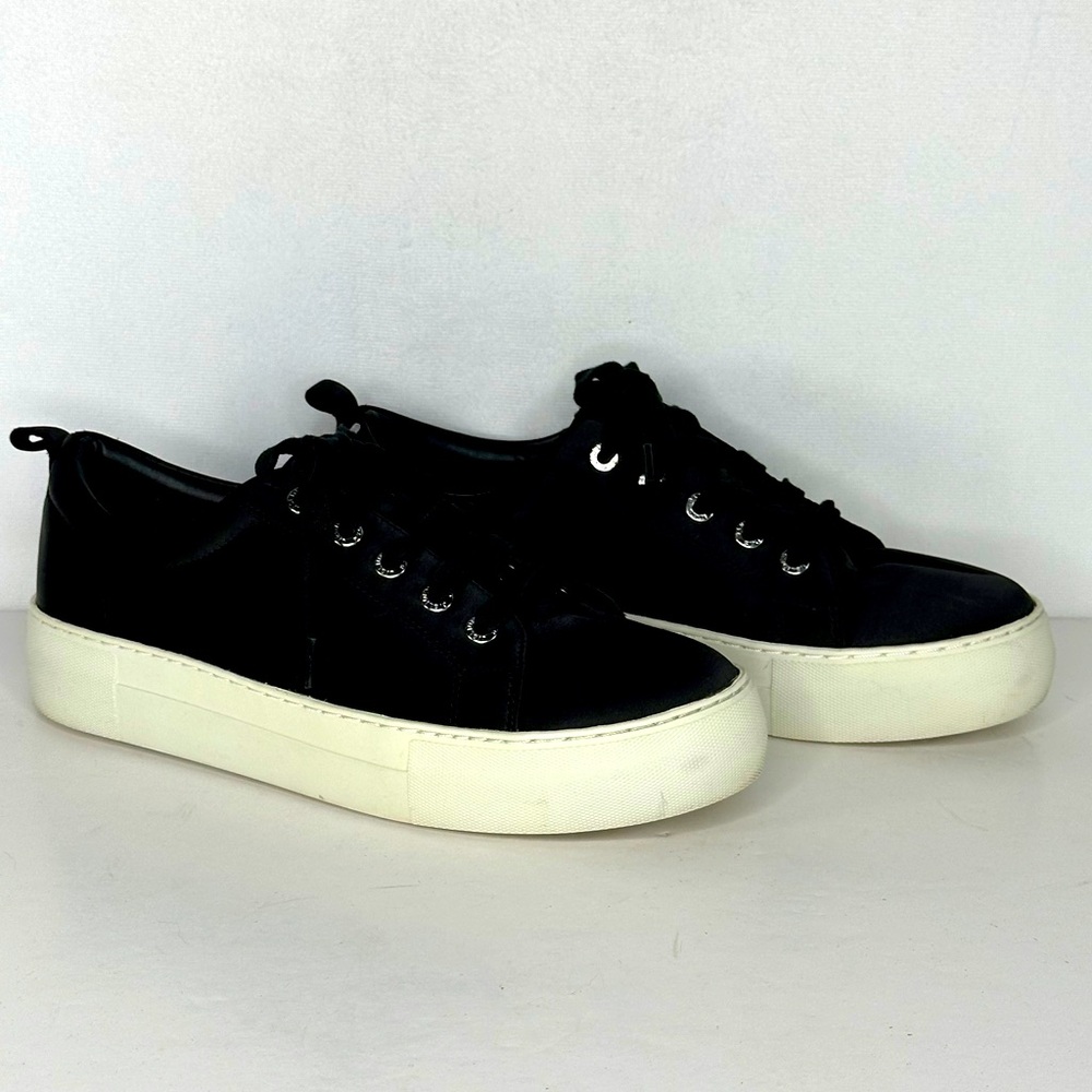 J/Slides Black Satin Fashion Sneakers Low Top Activewear Sz 7‎